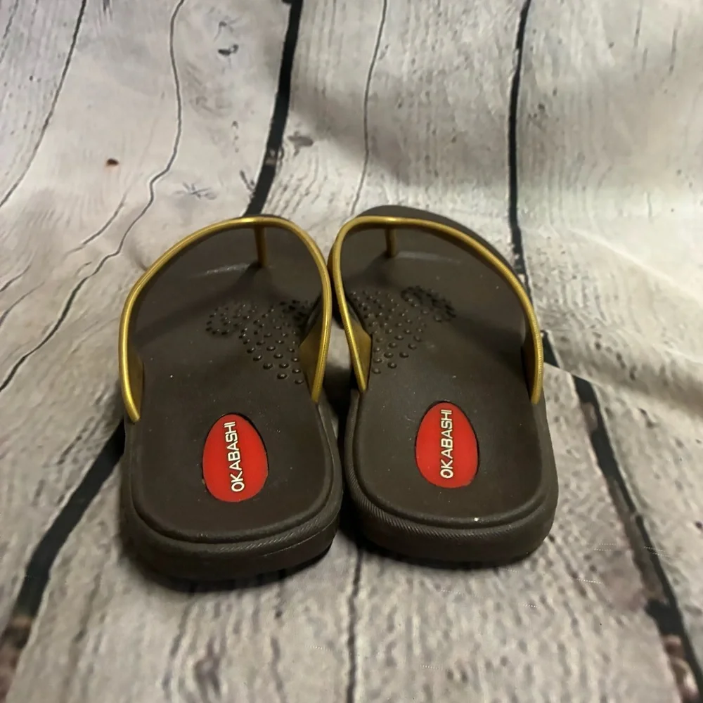 OKABASHI Women’s Maui Gold Thong Brown Flip Flop Beach Sandals Shoes EUC Size‎ M